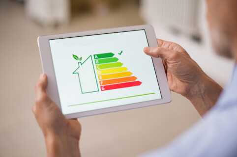 Dette bør du se etter når du skal kjøpe ny bolig for å unngå høye strømutgifter